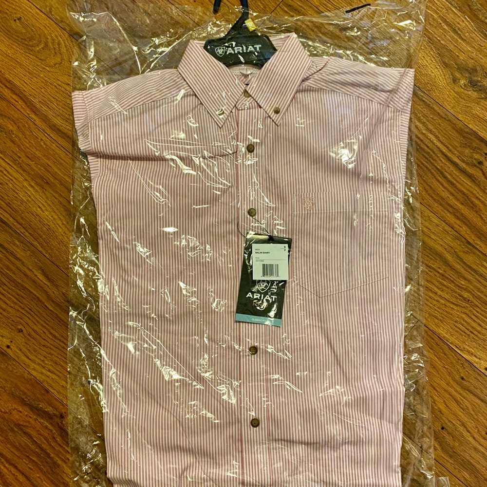 Ariat shirt